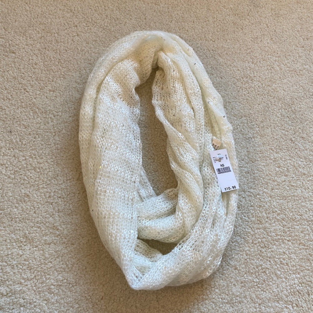 NWT Wet Seal White Infinity Scarf with Sequins